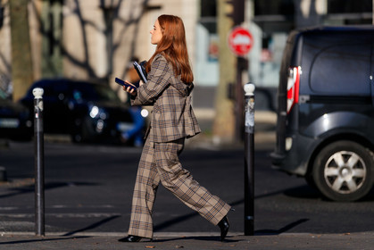 black shoes, blazer, brown jacket, brown pants, brown suit, checked, graphic jacket, graphic pants, leather shoes, plaid, printed jacket, printed pants, trousers, PARIS, PFW, street style, jonathan paciullo, FW, frenchystyle, fashion week, AUTUMN WINTER 2019-2020, AW 19-20, FALL WINTER 2019-2020, FW 19-20, horizontal, atmosphere details, full length