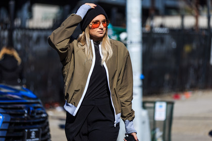 atmosphere details, AUTUMN WINTER 2016-2017, aviator sunglasses, AW 16-17, black beanie, black jumpsuit, black pants, black top, bomber jacket, danielle bernstein, detail, fashion week, frenchystyle, FW, FW 16-17, horizontal, jonathan paciullo, kaki jacket, NEW YORK, NYFW, street style, sunglasses, trousers, woman