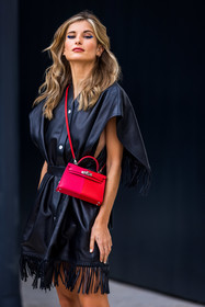 bag, black dress, crossbody bag, dress, fringes, hermes bag, hermes look, kelly bag, leather dress, red bag, Xenia Adonts, PARIS, PFW, fashion week, frenchystyle, FW, jonathan paciullo, street style, SPRING SUMMER 2022, SS 22, vertical, atmosphere details