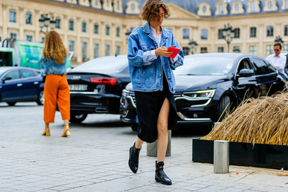 atmosphere details, AUTUMN WINTER 2016-2017, AW 16-17, black boots, black skirt, blue denim, curly hair, denim jacket, FALL WINTER 2016-2017, fashion week, frenchystyle, full length, FW, FW 16-17, HAUTE COUTURE, horizontal, jonathan paciullo, leather boots, MENSWEAR, PARIS, PFW, phillip lim, street style