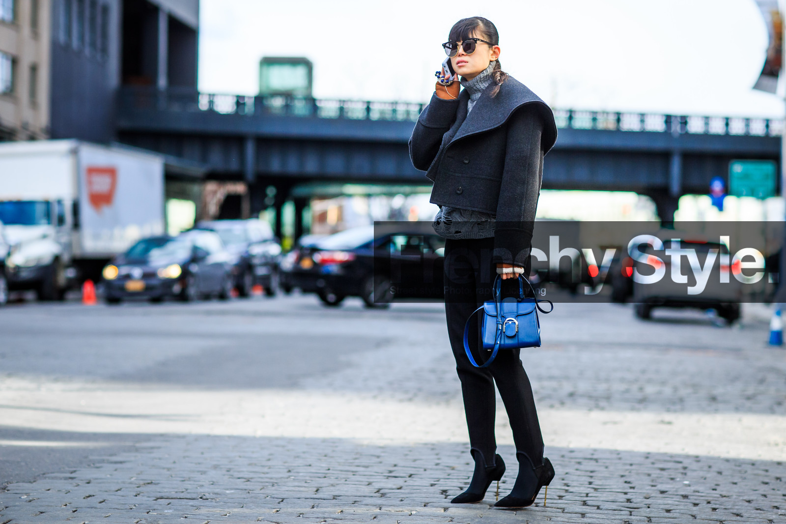 atmosphere details, AUTUMN WINTER 2016-2017, AW 16-17, black heels, black pants, blue bag, FALL WINTER 2016-2017, fashion week, frenchystyle, full length, FW, FW 16-17, golden details, grey coat, grey jacket, grey sweater, grey turtleneck, high heels, horizontal, iphone, jonathan paciullo, leaf greener, leather bag, NEW YORK, NYFW, stir pants, street style, suede shoes, sunglasses, turtleneck sweater, woman