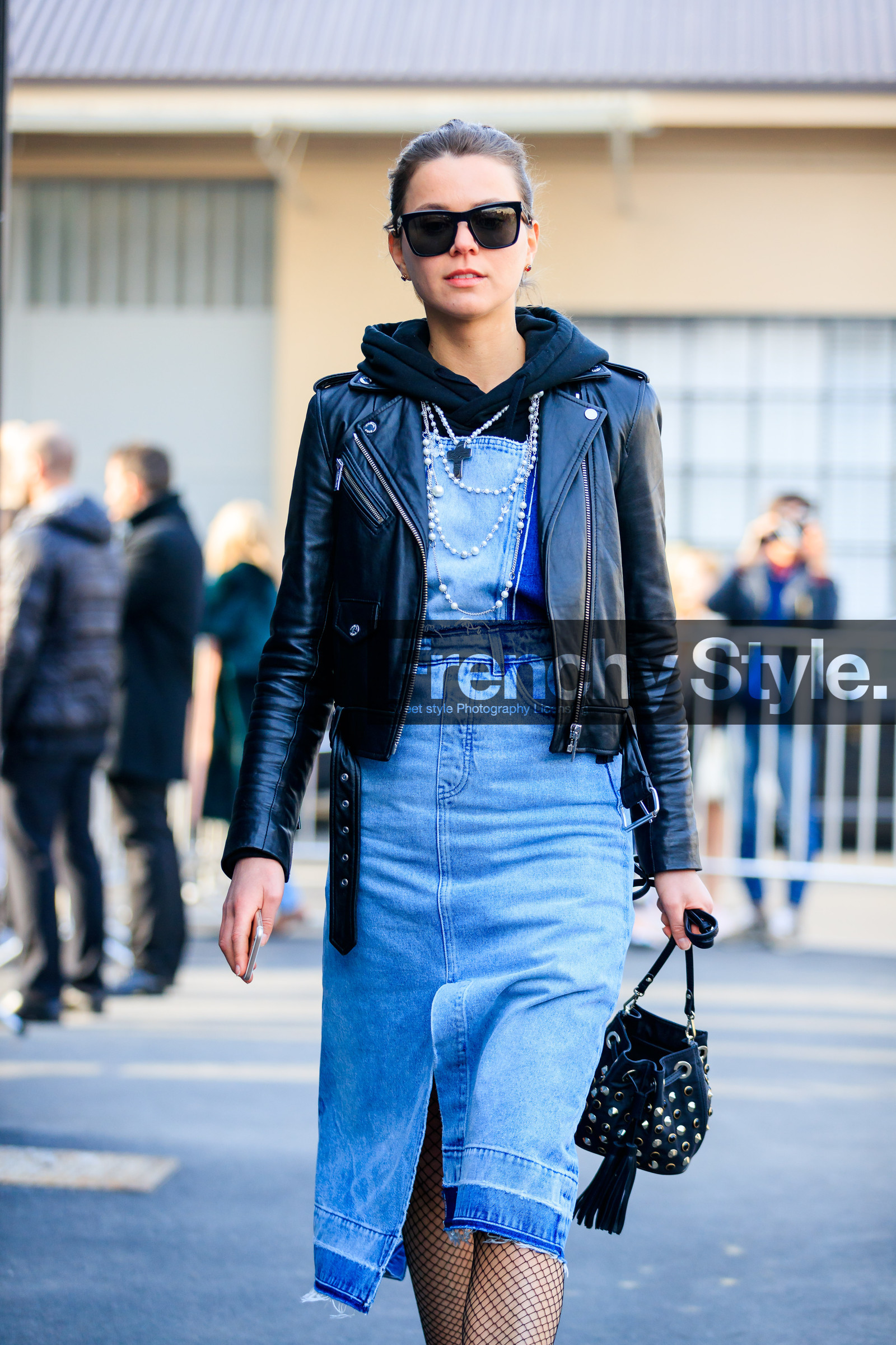 AUTUMN WINTER 2017-2018, AW 17-18, black bag, black jacket, black perfecto, black sweater, blue denim, denim skirt, detail, FALL WINTER 2017-2018, fashion week, fishnet, frenchystyle, FW, FW 17-18, hoodie, jonathan paciullo, leather bag, leather jacket, leather perfecto, MFW, MILAN, necklace, pearls, printed sweater, street style, studs, sunglasses, tights, vertical