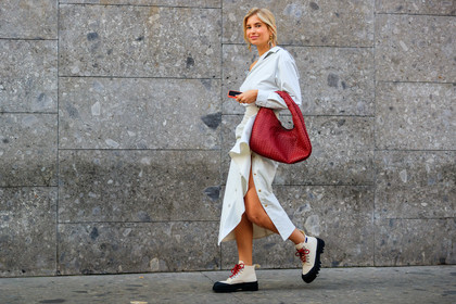 asymetric, earrings, leather bag, leather shoes, one shoulder, red bag, white shirt, white shoes, white skirt, xenia adonts, street style, jonathan paciullo, FW, frenchystyle, fashion week, MFW, MILAN, AUTUMN WINTER 2019-2020, AW 19-20, FALL WINTER 2019-2020, FW 19-20, atmosphere details, full length, horizontal