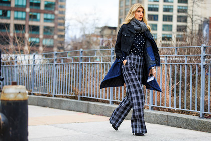atmosphere details, AUTUMN WINTER 2016-2017, AW 16-17, black jacket, black top, checked pants, down jacket, fashion week, frenchystyle, full length, FW, FW 16-17, geometric, grey pants, grey scarf, horizontal, jonathan paciullo, NEW YORK, NYFW, plaid, polka dot, sarah rutson, street style, striped pants, stripes, trousers, woman