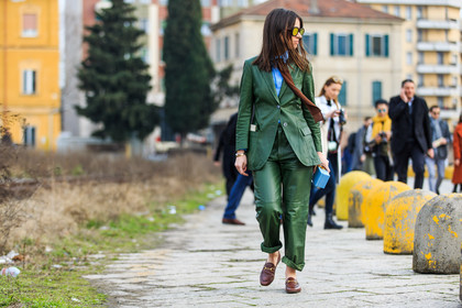 atmosphere details, AUTUMN WINTER 2016-2017, AW 16-17, blazer, blue clutch, blue shirt, brown loafers, brown tie, FALL WINTER 2016-2017, fashion week, frenchystyle, full length, FW, FW 16-17, green jacket, green pants, green suit, gucci, horizontal, jonathan paciullo, leather jacket, leather pants, leather shoes, LFW, LONDON, MENSWEAR, mini bag, mirror effect, natasha goldenberg, street style, sunglasses, trousers