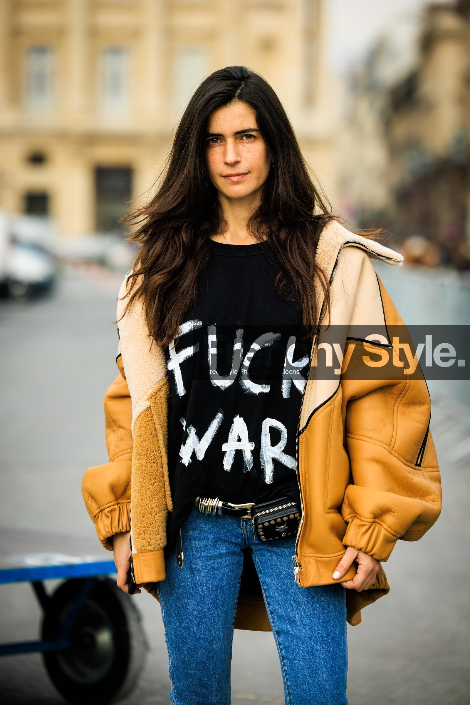 printe tshirt, fuck war, bomber jacket, leather jacket, mustard jacket, dual toned jacket, denim, skinny jeans, chiara totire, fashion week, frenchystyle, FW, jonathan paciullo, street style, AUTUMN WINTER 2022-2023, FALL WINTER 2022_2023, FW 22-23, PFW, PARIS, vertical, detail