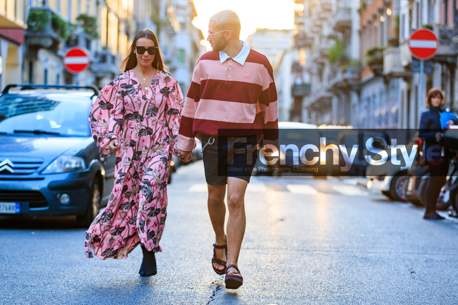 alice & j.s, atmosphere details, black shoes, blue denim, brown sandals, denim shorts, fashion week, floral, flowers, frenchystyle, full length, FW, graphic dress, high heels, horizontal, jonathan paciullo, leather shoes, MFW, MILAN, pink dress, pink top, printed dress, red top, SPRING SUMMER 2018, SS 18, street style, striped polo, sunglasses