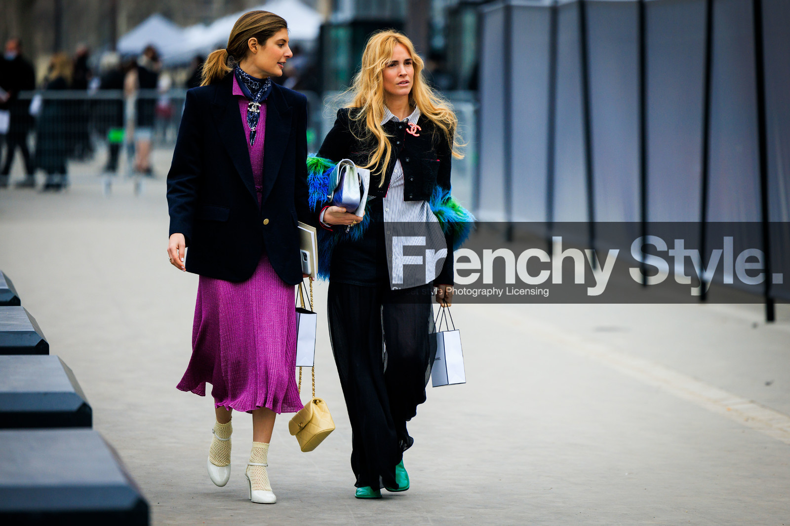 yellow bag, short socks, white heels, purple dress, lila dress, midi dress, black blazer, chanel, chanel oin, tweed shirt, striped shirt, short jacket, furry sleeves, blue sleeves, silver bag, chanel bag, black trousers, paper bag, fashion week, frenchystyle, FW, jonathan paciullo, street style, PARIS, PFW, SPRING SUMMER 2022, SS 22, full length, blanca miro scrimieri