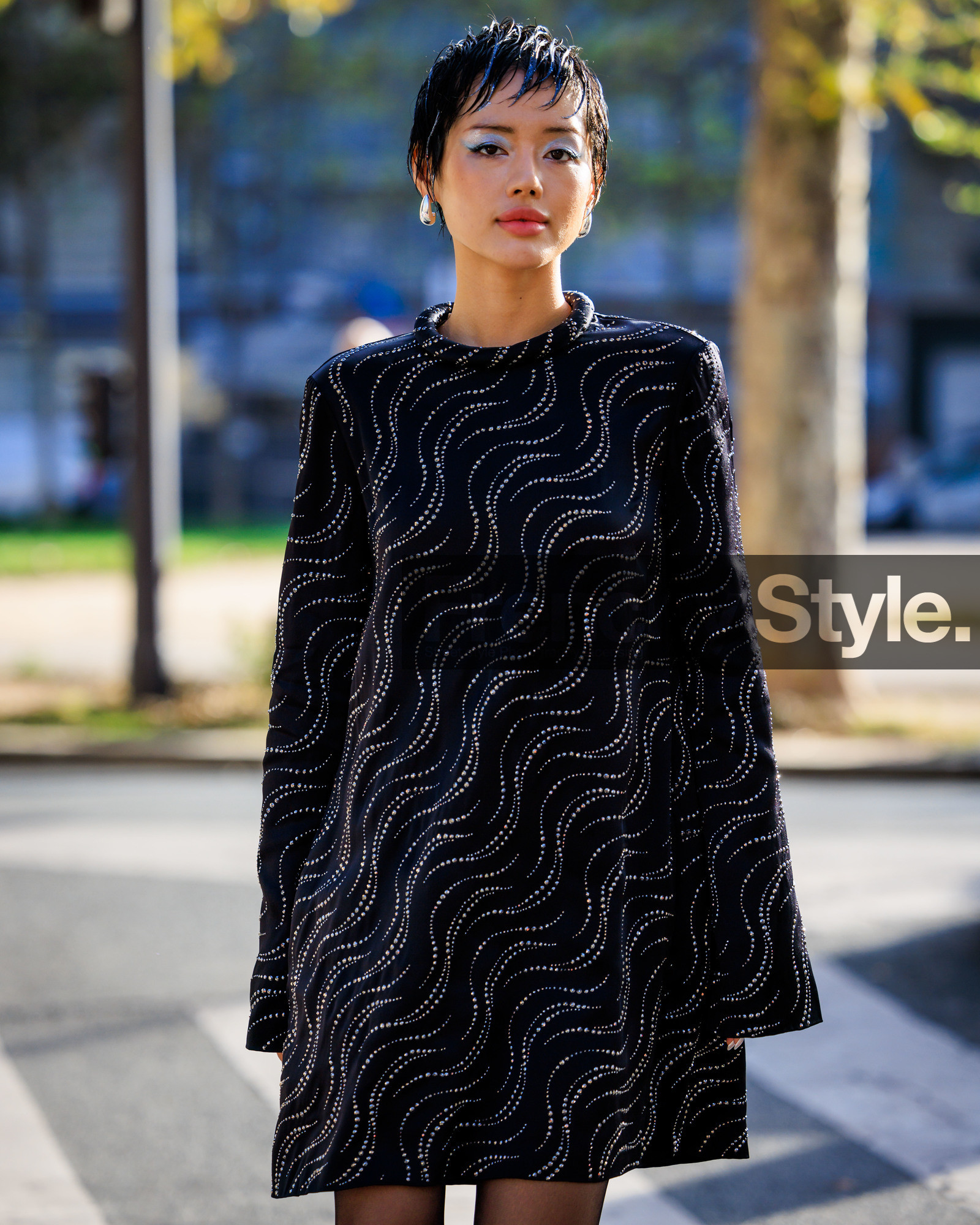 PARIS, PFW, fashion week, frenchystyle, FW, jonathan paciullo, street style, SPRING SUMMER 2024, SS 24, vertical, atmosphere details, detail