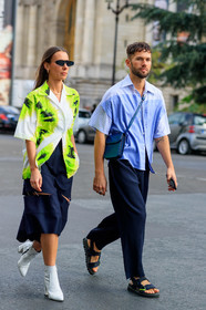 alice & j.s, alice barbier, JS roques, neon yellow shirt, tie and dye shirt, prada shirt, short sleeves shirt, white shirt, armani sunglasses, futurist shape sunglasses, black skirt, openwork skirt, white leather boots, low boots, light blue shirt, striped shirt, pleated pants, navy blue pants, crossbody bag, green leather bag, valentino shoes, sports sandals, sportswear, flat sandals, mid long skirt, PARIS, PFW, SPRING SUMMER 2020, SS 20, fashion week, frenchystyle, FW, jonathan paciullo, street style, vertical, full length