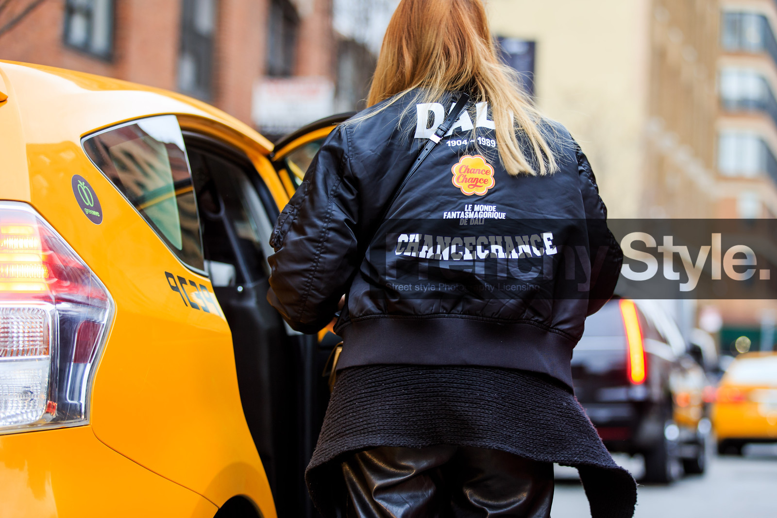 atmosphere details, AUTUMN WINTER 2016-2017, AW 16-17, back detail, black pants, bomber jacket, detail, fashion week, frenchystyle, FW, FW 16-17, horizontal, jonathan paciullo, leather pants, NEW YORK, NYFW, printed jacket, street style, trousers, woman