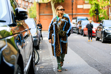 blue fur, brown coat, brown fur, checked, chloé, graphic jacket, green bag, green pants, green shoes, leather bag, leather shoes, nina suess, plaid, printed jacket, sunglasses, trousers, fashion week, frenchystyle, FW, jonathan paciullo, street style, LFW, LONDON, SPRING SUMMER 2019, SS 19, atmosphere details, horizontal, full length