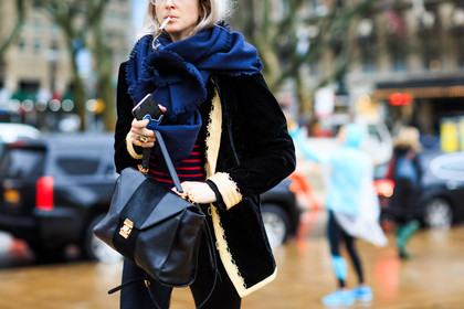 atmosphere details, AUTUMN WINTER 2016-2017, AW 16-17, black bag, black jacket, blue scarf, detail, embroidered jacket, embroideries, fashion week, frenchystyle, FW, FW 16-17, golden details, horizontal, jonathan paciullo, leather bag, NEW YORK, NYFW, oversize, street style, velvet, woman