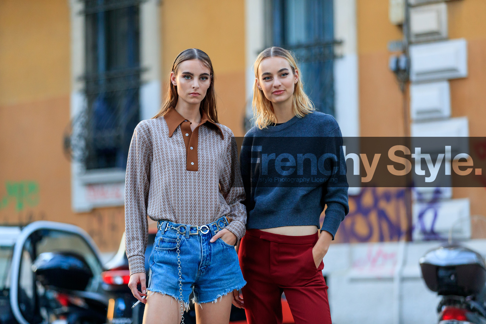 atmosphere details, belt, blue denim, brown sweater, denim shorts, detail, fashion week, frenchystyle, FW, grey sweater, horizontal, jonathan paciullo, Maartje Verhoef, MFW, MILAN, model, printed sweater, red pants, SPRING SUMMER 2018, SS 18, street style, trousers
