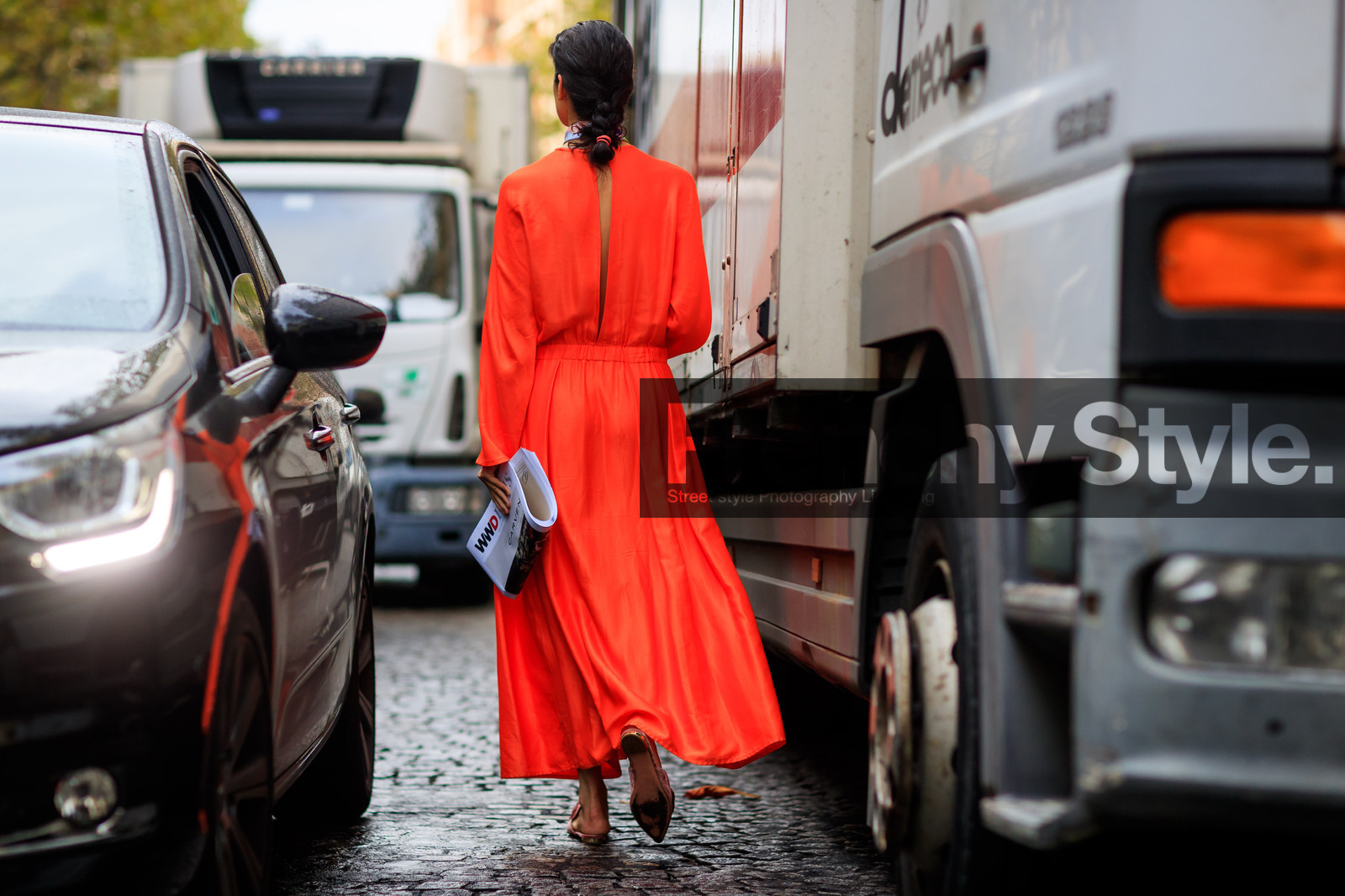 atmosphere details, detail, fashion week, frenchystyle, FW, horizontal, jonathan paciullo, leather shoes, open back, PARIS, PFW, red dress, SPRING SUMMER 2018, SS 18, street style, caroline issa
