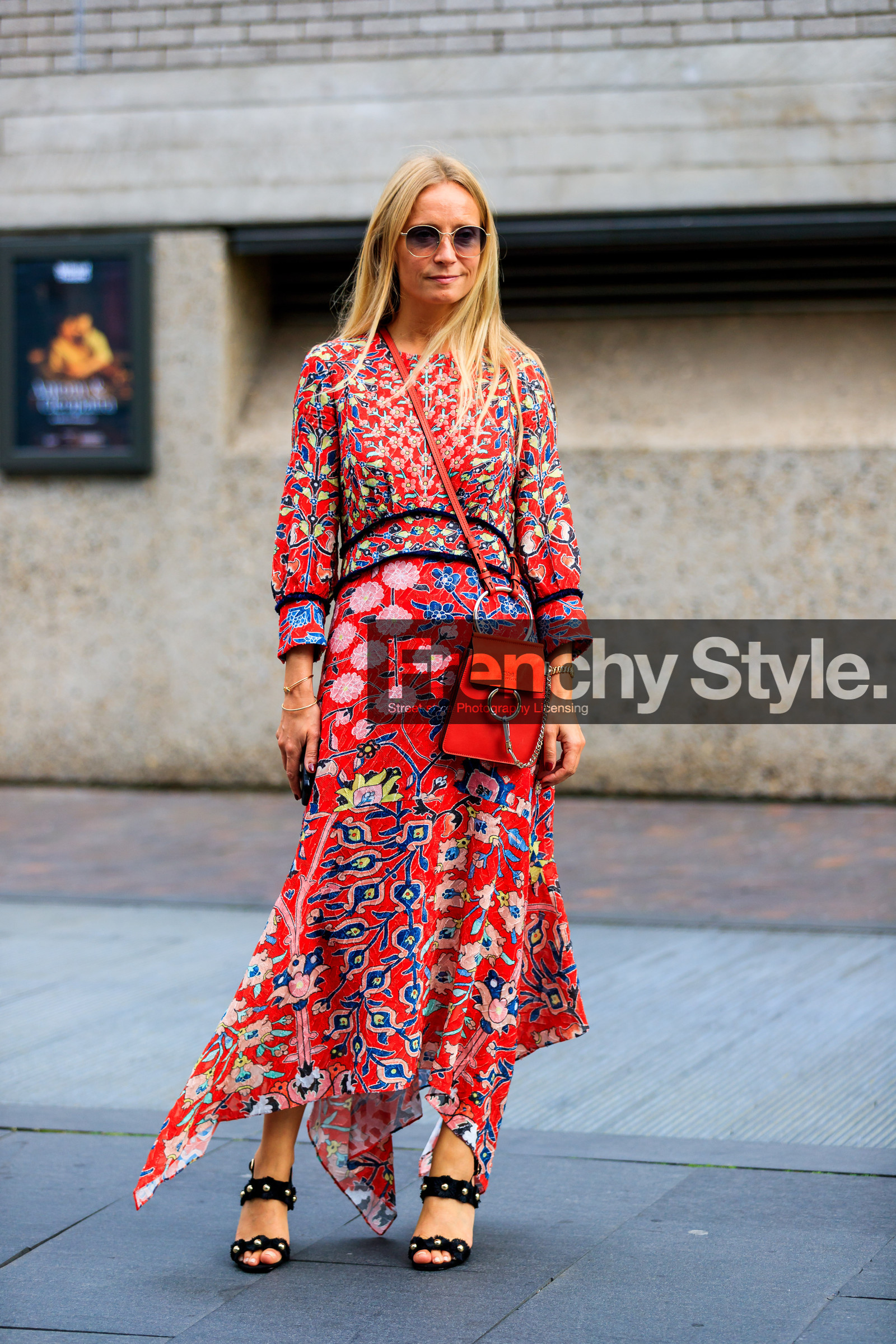 black shoes, chloé, floral, flowers, graphic dress, high heels, leather bag, leather shoes, printed dress, red bag, red dress, sunglasses, fashion week, frenchystyle, FW, jonathan paciullo, street style, LFW, LONDON, SPRING SUMMER 2019, SS 19, vertical, full length