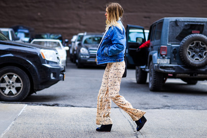 atmosphere details, AUTUMN WINTER 2016-2017, AW 16-17, beige pants, black wedges, blue denim, denim jacket, FALL WINTER 2016-2017, fashion week, frenchystyle, full length, fur collar, FW, FW 16-17, high heels, horizontal, jonathan paciullo, leather shoes, NEW YORK, NYFW, printed pants, sheep fur, silk pants, street style, woman