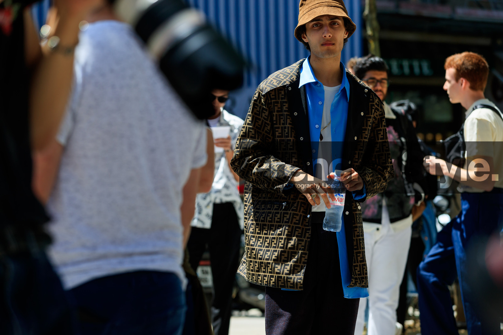 street style, jonathan paciullo, FW, frenchystyle, fashion week, PFW, PARIS, SPRING SUMMER 2019, SS 19, horizontal, atmosphere details, detail