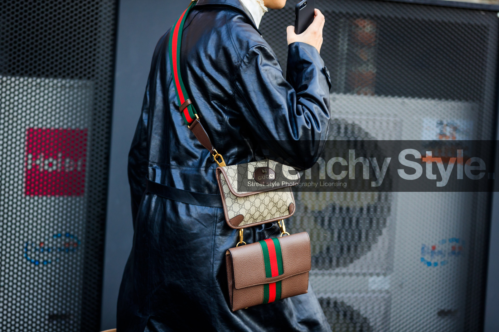 beige bag, black coat, brown bag, graphic bag, gucci, leather bag, leather coat, monogram, printed bag, fashion week, frenchystyle, FW, jonathan paciullo, street style, MFW, MILAN, AUTUMN WINTER 2018-2019, FALL WINTER 2018-2019, FW 18-19, horizontal, atmosphere details