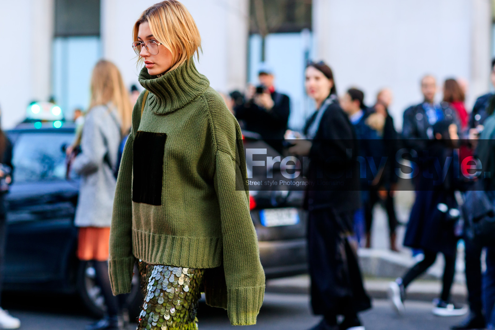 atmosphere details, AUTUMN WINTER 2017-2018, AW 17-18, balwin, detail, FALL WINTER 2017-2018, fashion week, frenchystyle, FW, FW 17-18, glitter, green skirt, green sweater, hailey baldwin, horizontal, jonathan paciullo, PARIS, PFW, sequined skirt, street style