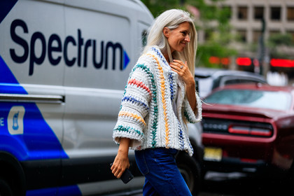 blue denim, denim pants, graphic jacket, jeans, multicolor jacket, printed jacket, sarah harris, trousers, white jacket, street style, jonathan paciullo, FW, frenchystyle, fashion week, NYFW, NEW YORK, SPRING SUMMER 2019, SS 19, atmosphere details, horizontal, detail