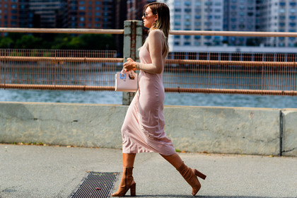 atmosphere details, brown boots, danielle bernstein, detail, fashion week, frenchystyle, FW, high heels, horizontal, jonathan paciullo, leather bag, mini bag, NEW YORK, NYFW, pink bag, pink dress, SPRING SUMMER 2017, SS 17, street style, suede shoes, sunglasses, woman
