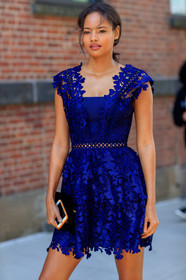 atmosphere details, blue dress, detail, fashion week, frenchystyle, FW, jonathan paciullo, lace dress, NEW YORK, NYFW, SPRING SUMMER 2018, SS 18, street style, vertical