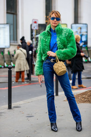 black belt, black shoes, blue denim, blue shirt, denim pants, ece sukan, fur jacket, green fur, green jacket, jeans, leather bag, leather belt, leather shoes, straw bag, sunglasses, trousers, PARIS, PFW, street style, jonathan paciullo, FW, frenchystyle, fashion week, AUTUMN WINTER 2019-2020, AW 19-20, FALL WINTER 2019-2020, FW 19-20, vertical, full length