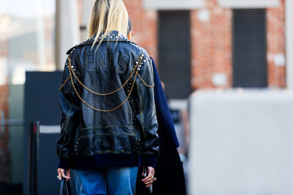 black jacket, blue denim, chains, denim pants, gucci, jeans, leather jacket, studs, trousers, fashion week, frenchystyle, FW, jonathan paciullo, street style, MFW, MILAN, AUTUMN WINTER 2018-2019, FALL WINTER 2018-2019, FW 18-19, horizontal, atmosphere details, helena bordon