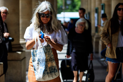 street style, jonathan paciullo, FW, frenchystyle, fashion week, PFW, PARIS, SPRING SUMMER 2019, SS 19, sophie fontanel, horizontal, atmosphere details, detail
