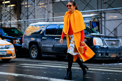 atmosphere details, AUTUMN WINTER 2017-2018, AW 17-18, black boots, FALL WINTER 2017-2018, fashion week, frenchystyle, full length, FW, FW 17-18, high heels, horizontal, jonathan paciullo, laure heriard dubreuil, leather bag, leather boots, NEW YORK, NYFW, orange coat, street style, sunglasses