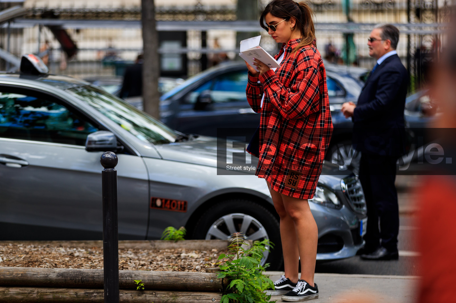 street style, jonathan paciullo, FW, frenchystyle, fashion week, PFW, PARIS, SPRING SUMMER 2019, SS 19, horizontal, atmosphere details, detail