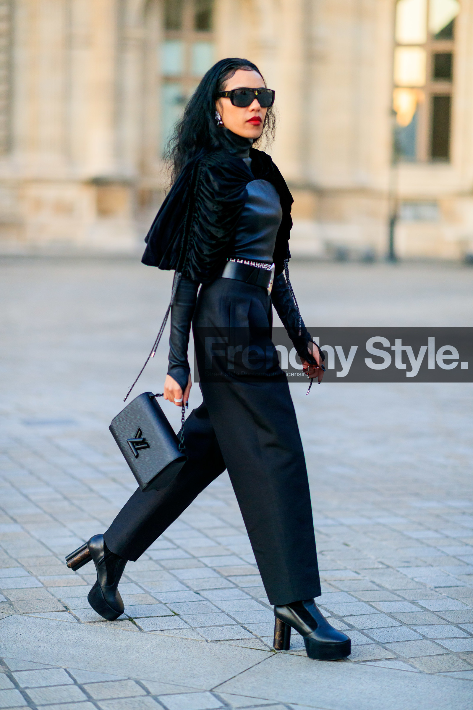 aleali may, black blouse, black leather blouse, black leather bag, black leather boots, black leather belt, black pants, velvet blouse, high collar blouse, belted pants, high heels boots, monogrammed boots, ruffle blouse, drape blouse, short sleeve blouse, loose pants, black suspenders, big sunglasses, hand bag, louis vuitton bag, louis vuitton boots, louis vuitton blouse, louis vuitton sunglasses, fashion week, frenchystyle, FW, jonathan paciullo, street style, PFW, PARIS, vertical, full length