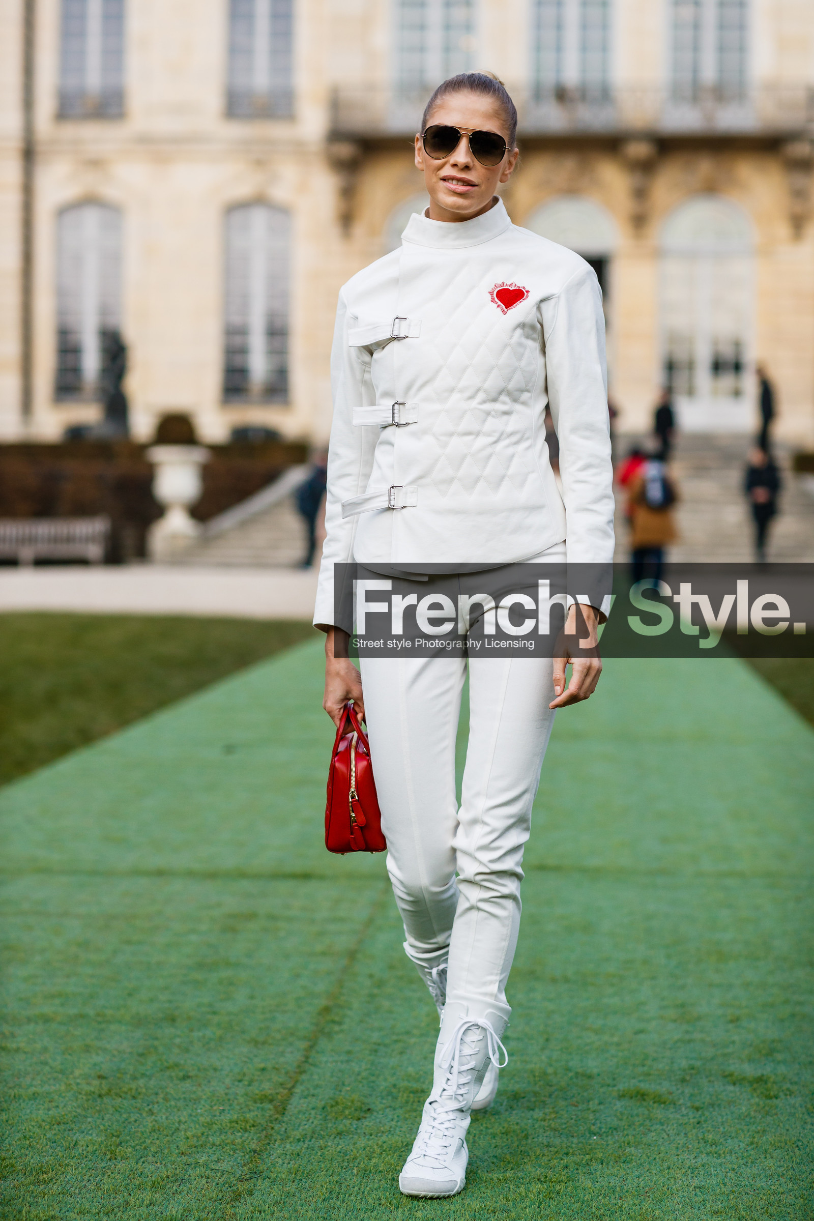 christian dior, leather bag, leather boots, leather pants, leather shoes, leather top, red bag, trousers, white boots, white pants, white top, fashion week, frenchystyle, FW, jonathan paciullo, street style, PFW, PARIS, SPRING SUMMER 2017, SS 17, HAUTE COUTURE, vertical, full length, elena perminova