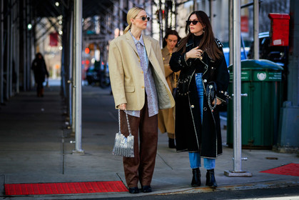 megan adelaide, madelynn furlong, light beige jacket, brown leather pants, animal skin pants, margiela boots, camel toe margiela boots, metalic bag, metal bag, silvered bag, paco rabanne bag, animal print shirt, metalic frame sunglasses, geometric shape glasses, black coat, studs details coat, light blue jeans, fashion week, frenchystyle, FW, jonathan paciullo, street style, FALL WINTER 2020-2021, AUTUMN WINTER 2020-2021, FW 20-21, horizontal, atmosphere details, full length, NYFW, NEW YORK