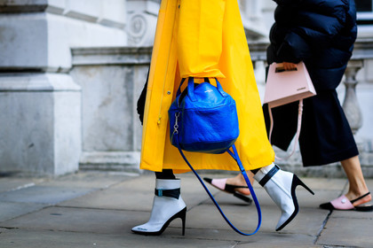 atmosphere details, balenciaga, black jacket, blazer, blue bag, detail, fashion week, frenchystyle, FW, high heels, horizontal, jonathan paciullo, leather bag, leather shoes, LFW, LONDON, off white, SPRING SUMMER 2018, SS 18, street style, white boots, yellow coat