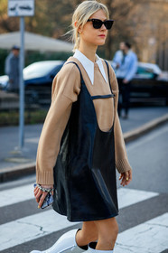 black dress, camel sweater, high boots, leather dress, leather shoes, linda tol, sunglasses, white shoes, MILAN, MFW, fashion week, frenchystyle, FW, jonathan paciullo, street style, AUTUMN WINTER 2019-2020, AW 19-20, FALL WINTER 2019-2020, FW 19-20, vertical, atmosphere details, detail