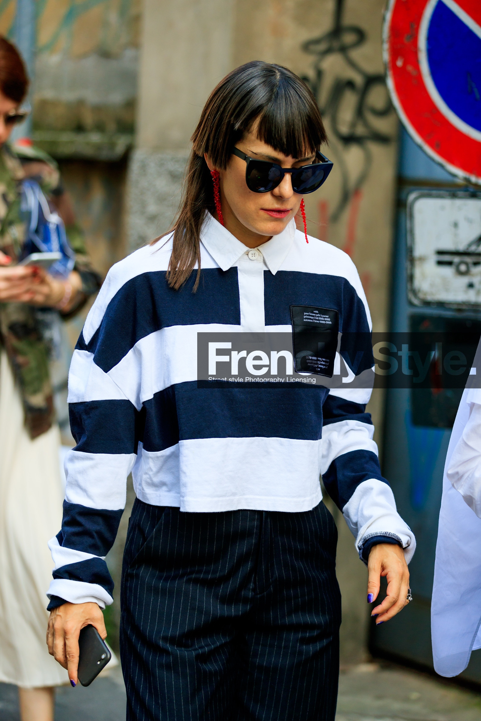 black pants, earrings, graphic pants, graphic top, printed pants, printed top, striped pants, stripes, sunglasses, trousers, white polo, fashion week, frenchystyle, FW, jonathan paciullo, street style, MFW, MILAN, SPRING SUMMER 2019, SS 19, vertical, atmosphere details, detail