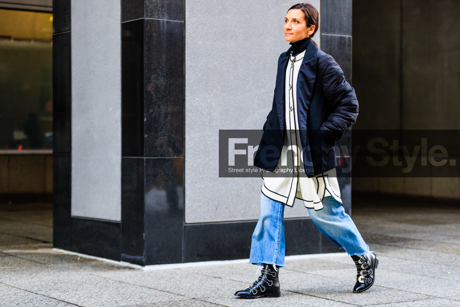 atmosphere details, AUTUMN WINTER 2017-2018, AW 17-18, black boots, black coat, black jacket, blazer, blue denim, denim pants, FALL WINTER 2017-2018, fashion week, frenchystyle, full length, FW, FW 17-18, horizontal, jeans, jonathan paciullo, leather boots, NEW YORK, NYFW, oversize, street style, studs, trousers, white shirt