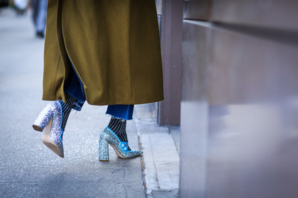 atmosphere details, AUTUMN WINTER 2016-2017, AW 16-17, blue denim, denim pants, detail, FALL WINTER 2016-2017, fashion week, frenchystyle, FW, FW 16-17, horizontal, jeans, jonathan paciullo, kaki coat, leandra medine, long coat, NEW YORK, NYFW, overcoat, ripped pants, shiny socks, silver heels, silver shoes, street style, trousers, woman