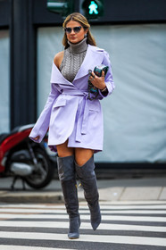 AUTUMN WINTER 2016-2017, AW 16-17, chanel, embroidered bag, FALL WINTER 2016-2017, fashion week, frenchystyle, full length, FW, FW 16-17, graphic bag, green bag, grey boots, grey knit, high boots, high heels, jonathan paciullo, leather bag, LFW, LONDON, MENSWEAR, purple coat, purple jacket, street style, suede shoes, sunglasses, thassia naves, turtleneck sweater, vertical
