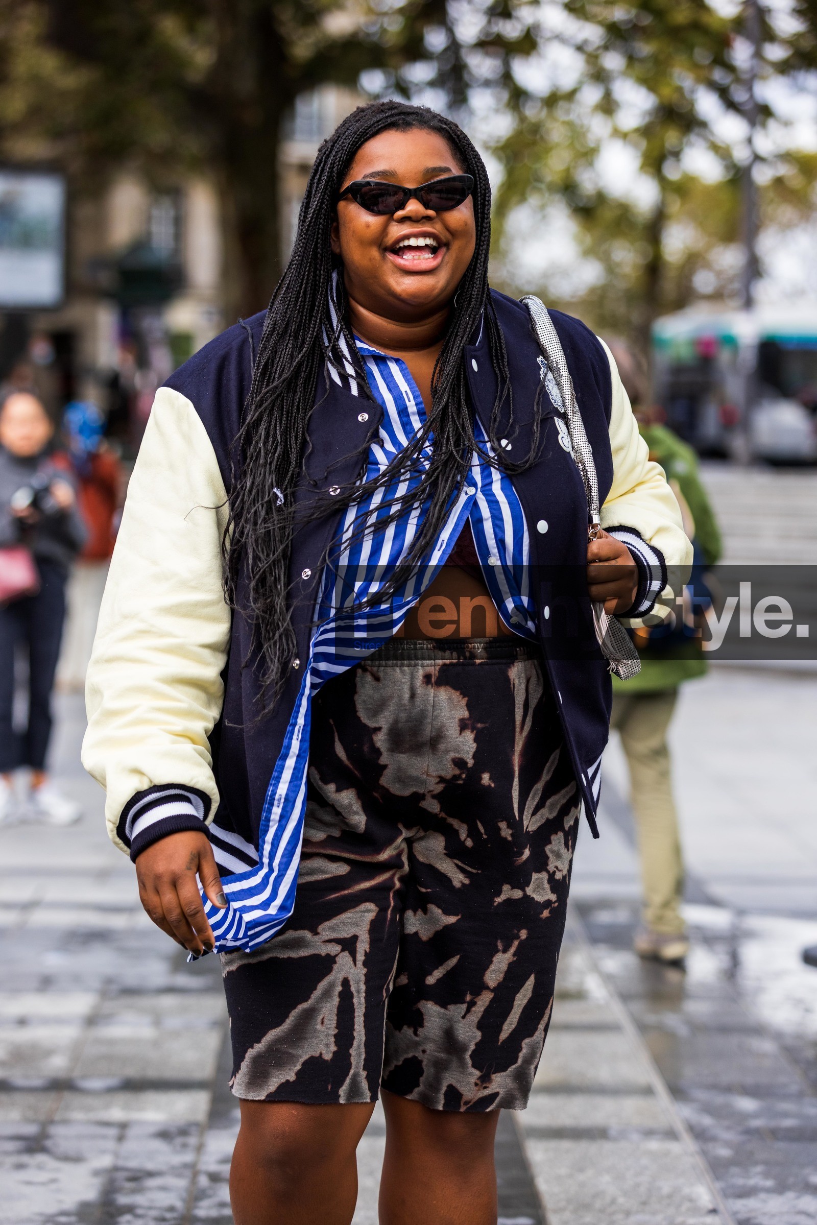 bermuda, black bermuda, black sunglasses, blue shirt, bomber, Gabriella Karefa Johnson, printed bermuda, shirt, shorts, striped shirt, stripes, sunglasses, white bomber, fashion week, frenchystyle, FW, jonathan paciullo, street style, PFW, PARIS, SPRING SUMMER 2022, SS 22, vertical, atmosphere details