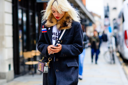 atmosphere details, black coat, detail, fashion week, frenchystyle, fur collar, FW, horizontal, jonathan paciullo, leather bag, LFW, LONDON, pins, silver bag, SPRING SUMMER 2017, SS 17, street style, woman