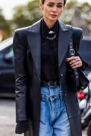 balenciaga bag, belt, black bag, black belt, black coat, black shirt, chain necklace, coat, denim, jean, leather bag, leather belt, leather coat, necklace, silver necklace, street style, jonathan paciullo, FW, frenchystyle, fashion week, PFW, PARIS, SPRING SUMMER 2022, SS 22, vertical, atmosphere details