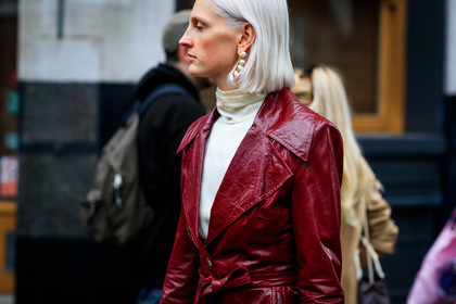 bordeaux, burgundy, earrings, leather coat, red coat, white sweater, fashion week, frenchystyle, FW, jonathan paciullo, street style, LFW, LONDON, SPRING SUMMER 2019, SS 19, atmosphere details, horizontal, detail