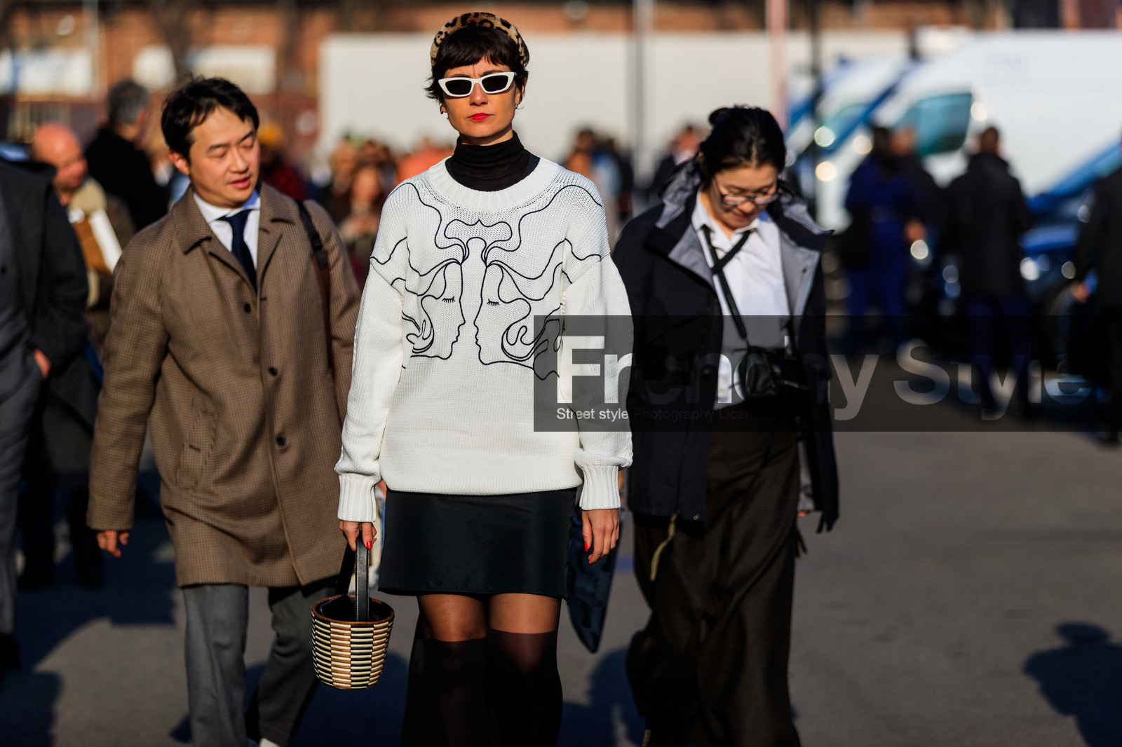 black shoes, black skirt, eva geraldine fontanelli, graphic bag, graphic sweater, headband, leather bag, leather shoes, printed bag, printed sweater, sunglasses, tights, white sweater, fashion week, frenchystyle, FW, jonathan paciullo, street style, MFW, MILAN, AUTUMN WINTER 2019-2020, AW 19-20, FALL WINTER 2019-2020, FW 19-20, atmosphere details, detail, horizontal