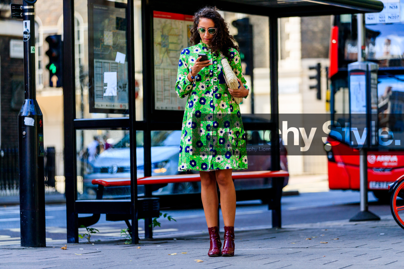 bordeaux, burgundy, floral, flowers, graphic dress, green dress, high heels, leather bag, leather shoes, printed dress, red boots, straw bag, sunglasses, fashion week, frenchystyle, FW, jonathan paciullo, street style, LFW, LONDON, SPRING SUMMER 2019, SS 19, atmosphere details, horizontal, full length