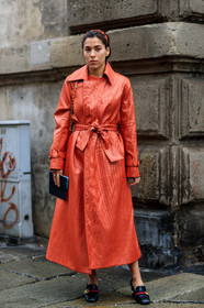 black shoes, gucci, high heels, leather shoes, red coat, trench coat, leather coat, fashion week, frenchystyle, FW, jonathan paciullo, street style, MFW, MILAN, AUTUMN WINTER 2018-2019, FALL WINTER 2018-2019, FW 18-19, vertical, full length