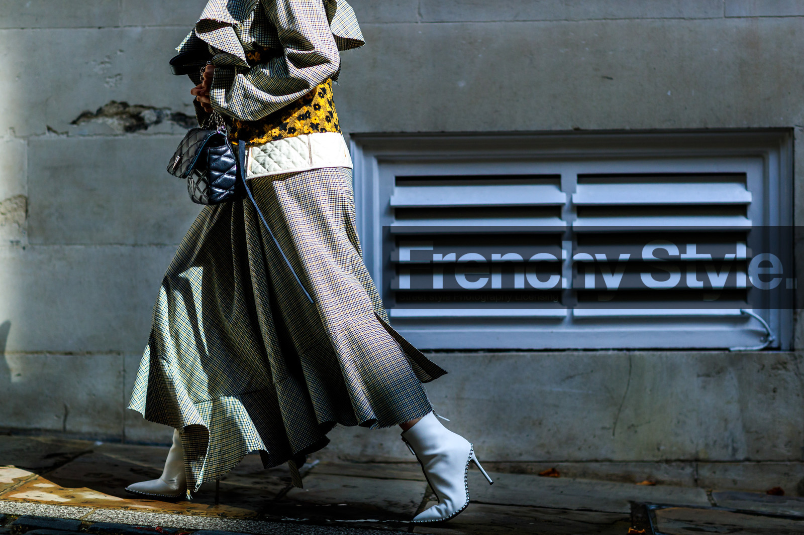 atmosphere details, black bag, checked dress, corset, detail, fashion week, floral, flowers, frenchystyle, FW, graphic dress, grey dress, high heels, horizontal, jonathan paciullo, leather bag, leather shoes, LFW, LONDON, maiko shibata, printed dress, ruffles, SPRING SUMMER 2018, SS 18, street style, white boots