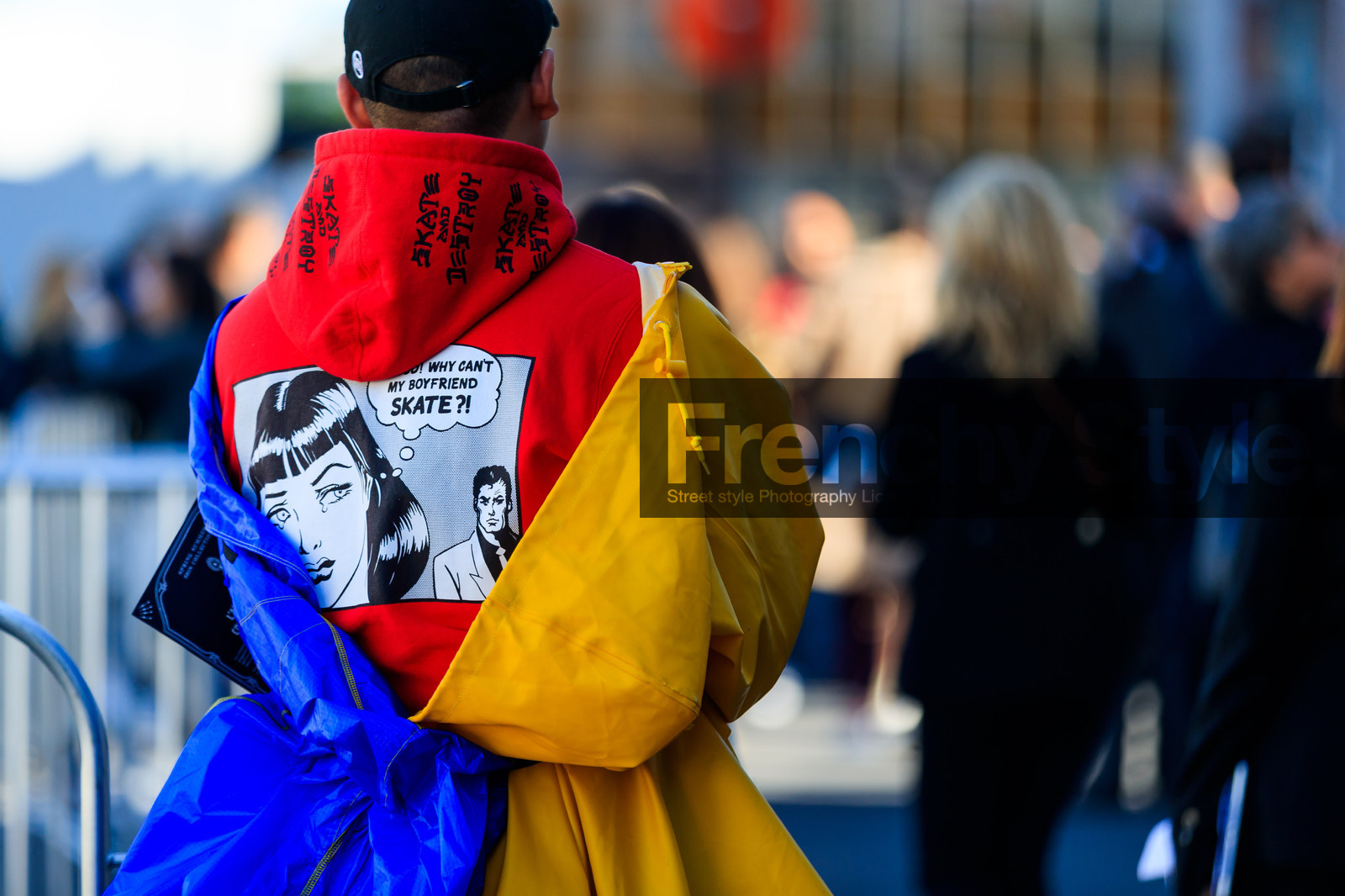atmosphere details, black cap, blue coat, cartoon, detail, drawings, fashion week, frenchystyle, FW, graphic jacket, graphic sweater, gucci, hoodie, horizontal, jonathan paciullo, MFW, MILAN, printed jacket, printed sweater, red sweater, SPRING SUMMER 2018, SS 18, street style, yellow coat